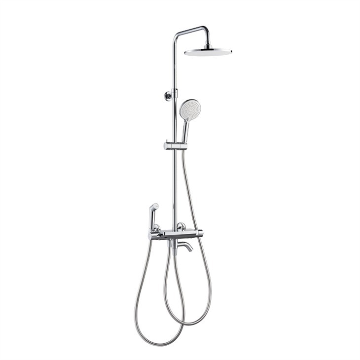thermostatic shower with rain head