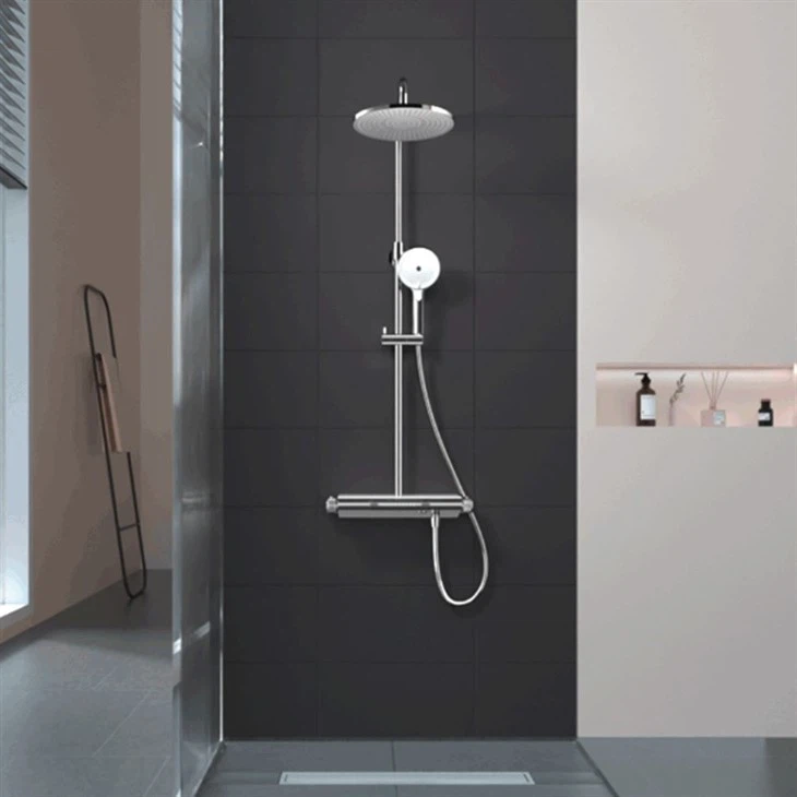 Thermostatic Shower System With Rainfall Shower